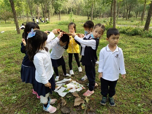 北京赫德双语学校为你解读：摇号时代，“鸡血”的学前教育走向何方？