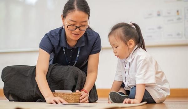 青岛赫德双语学校 ：青岛赫德幼儿园蒙氏课程如何教学