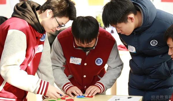 北京市新府学外国语学校 ：来北京新府学学校学习不一样的理科课程