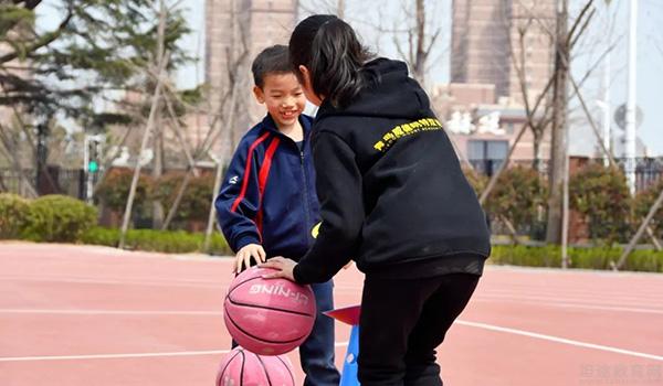 青岛威德明特双语学校 ：青岛威德明特双语学校各学部相关问题答疑