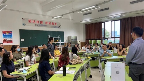 重磅官宣：成都外国语学校国际班“王牌教师团队”实力霸屏！