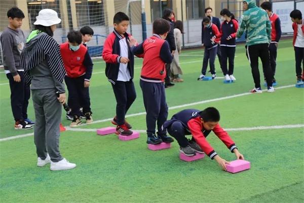 上海美高双语学校趣味运动日，这周五挥洒青春的活力