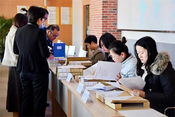 青岛威德明特双语学校迎接青岛市民办学校语言文字达标学校区级评估验收