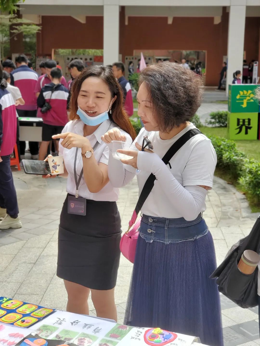 (校园动态)多听多看多动手 生物世界任我游 - 北外附校三水外国语学校