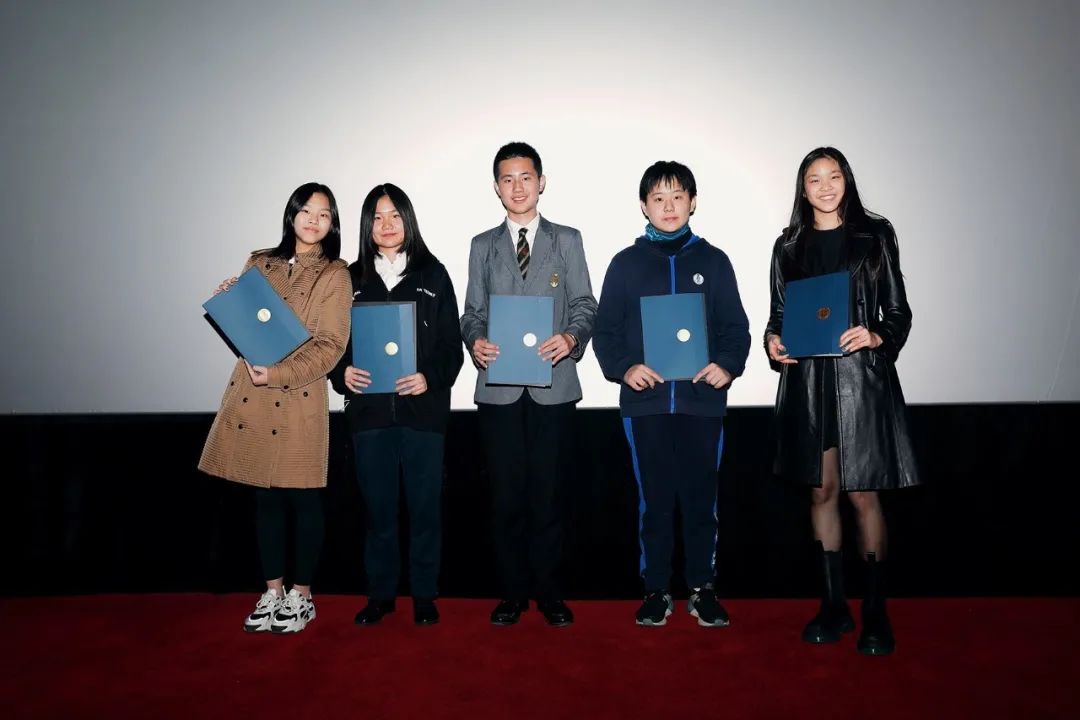 北京市鼎石学校学生在8大赛事中斩获20多项奖项 