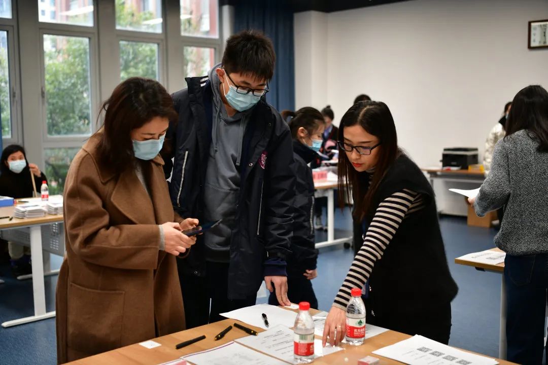 华二紫竹国际学院春季新生报到现场直击                