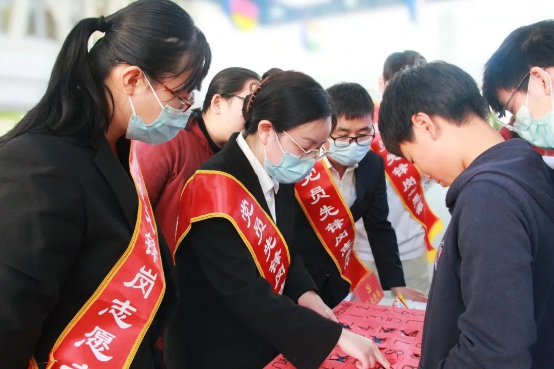 北京市朝阳区力迈学校“环保教育党员工作坊”党日主题活动                