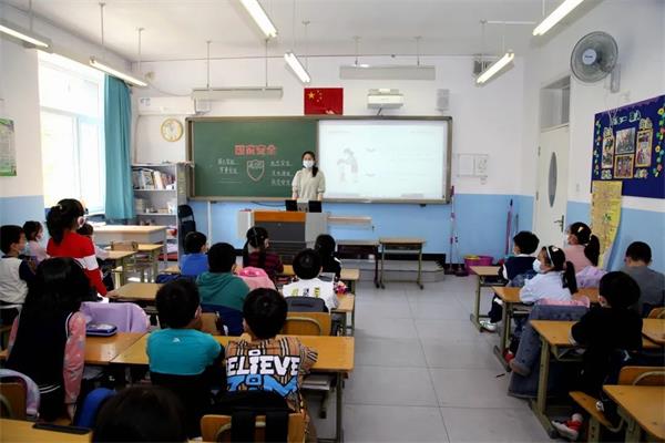 北京市朝阳区芳草地国际学校活动 | 国家安全 有你也有我