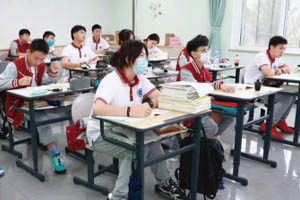 北京新府学外国语学校小学到高中学什么课程? _ 北京新府学外国语学校