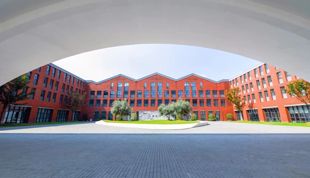 北外附属杭州橄榄树学校被正式授权为IB世界学校！                