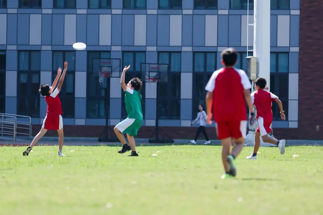 走近上海德闳国际学校全人教育中的体育教与学                