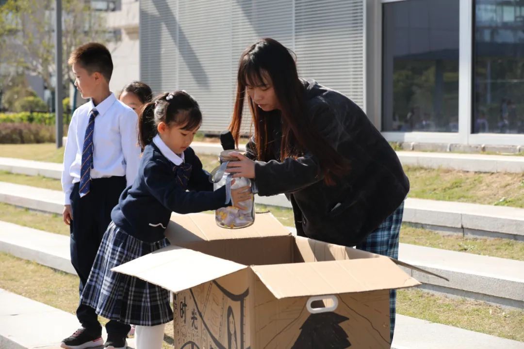 上海世外教育附属浦江外国语学校第三届英语畅游节顺利开幕                